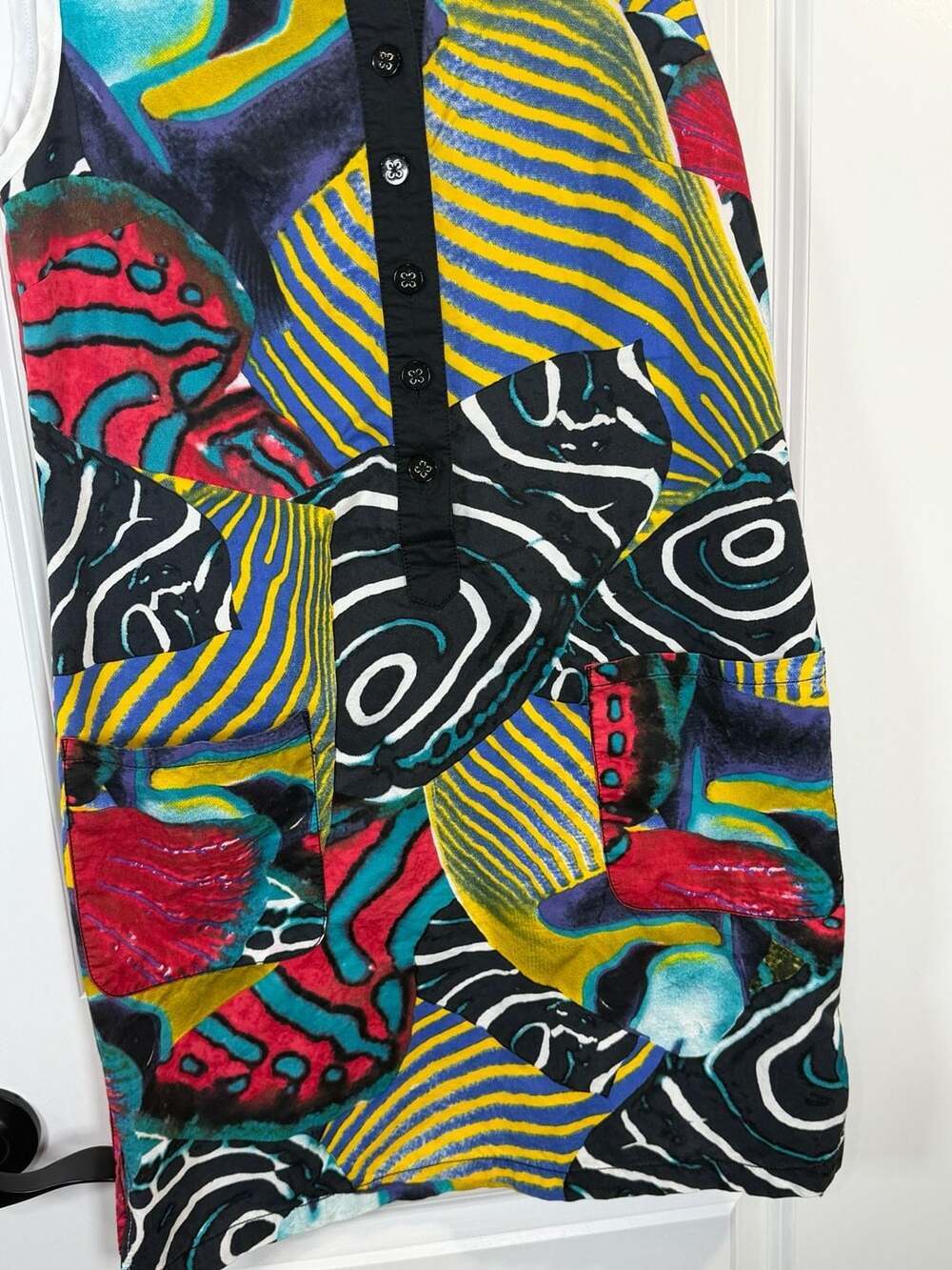 Catherine Malandrino Tropical Fish Print Sleeveless Dress with Pockets - Picture 5 of 7